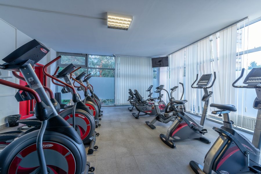 omnis fitness centrum justičná prešov - kardio zóna